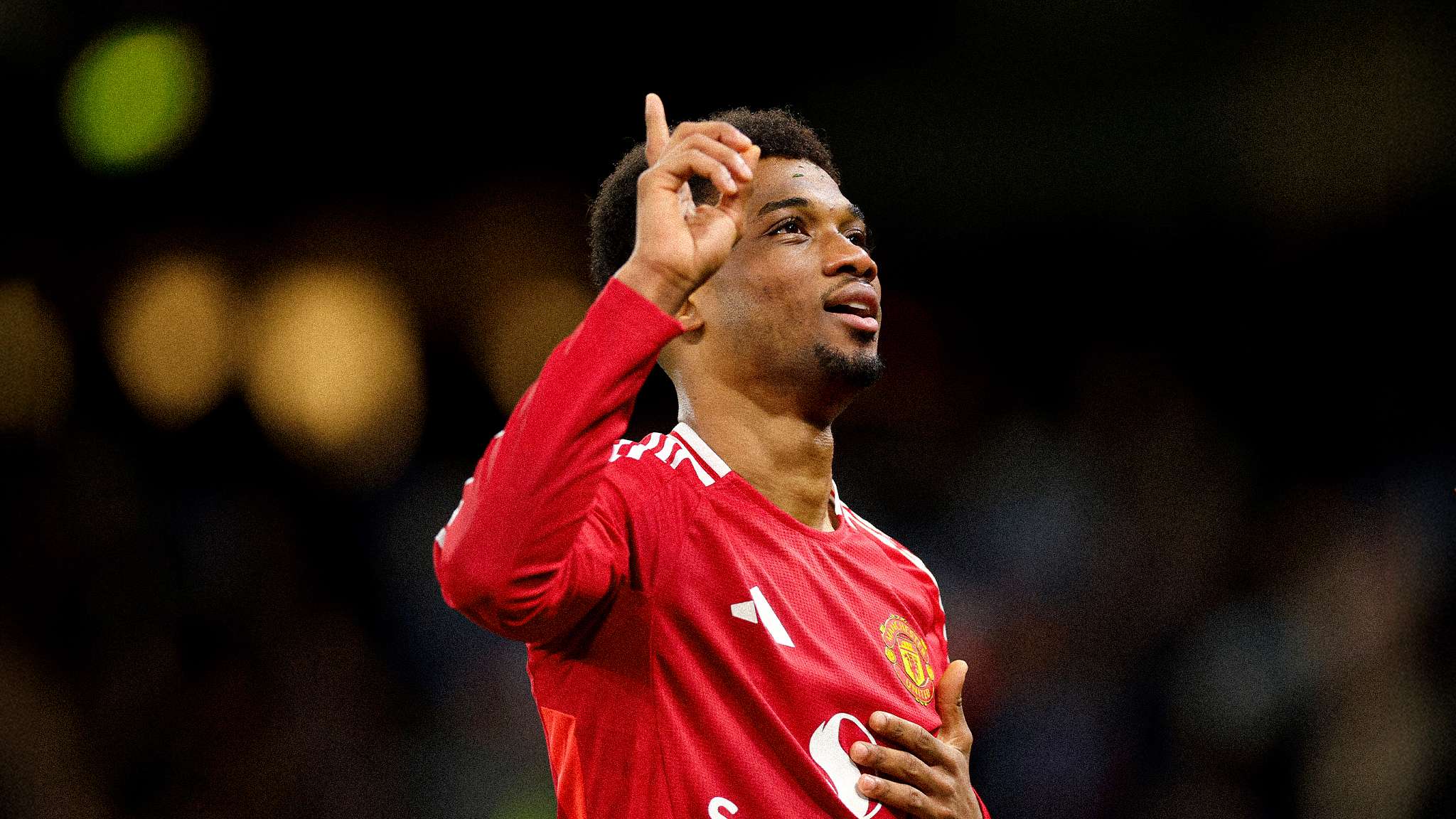 田依浓精彩制胜球助天津津门虎反弹以二比一力克上海申花